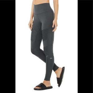 ALO Moto Leggings